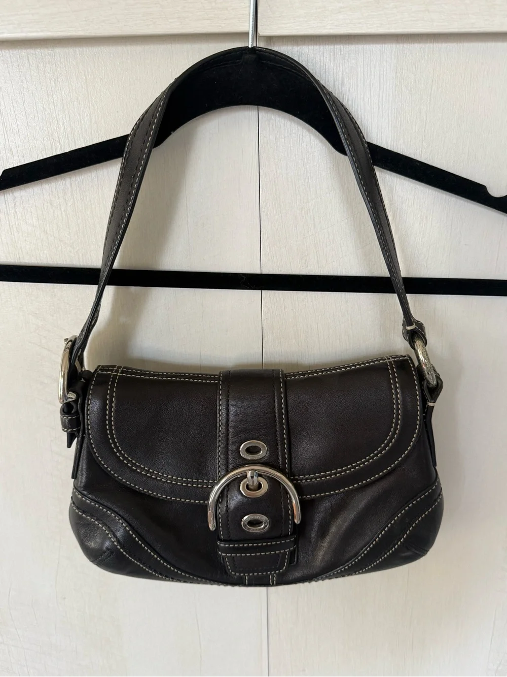 Vintage Coach Soho Y2K Black Leather Shoulder Bag F0779-F10909